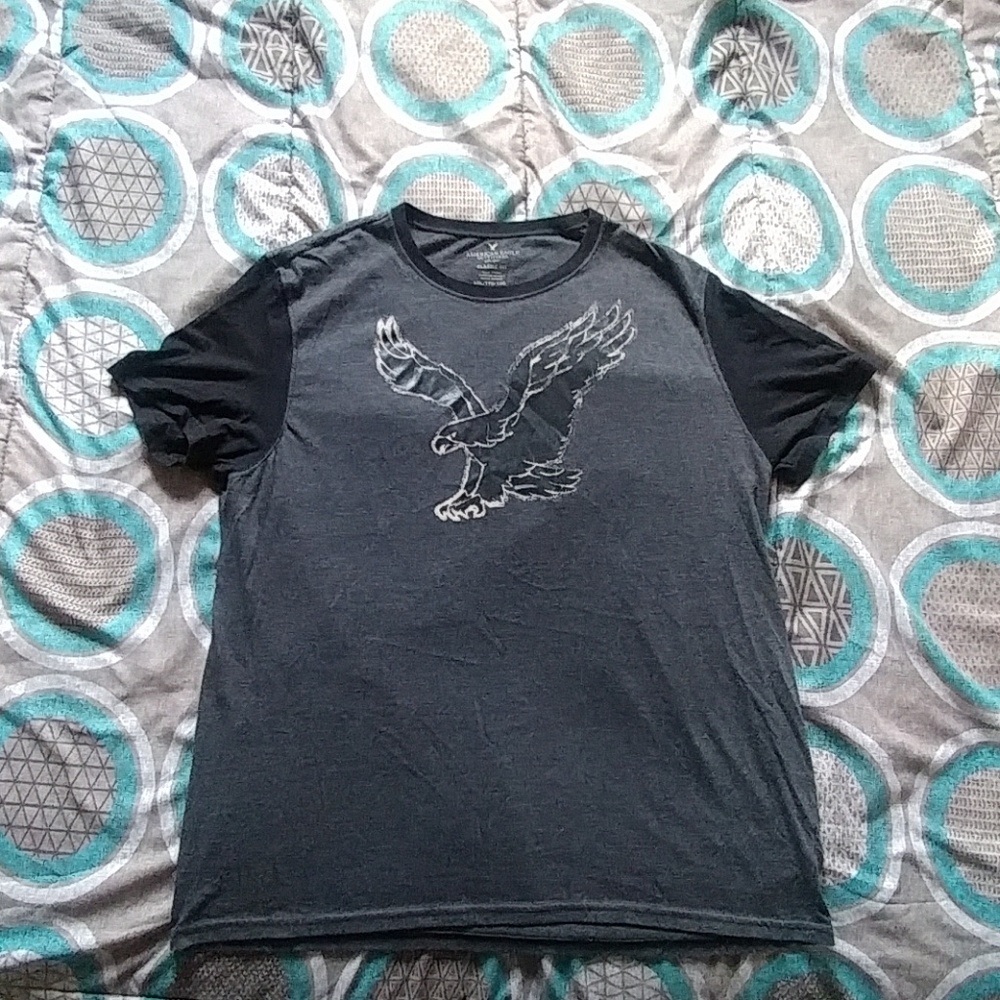 American Eagle T Shirt